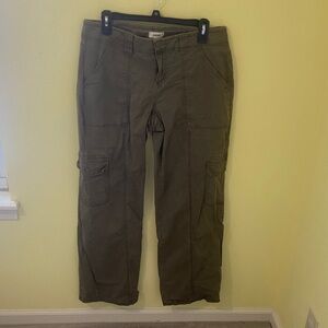 Garage Women's Olive Cargo Straight Leg Pants
